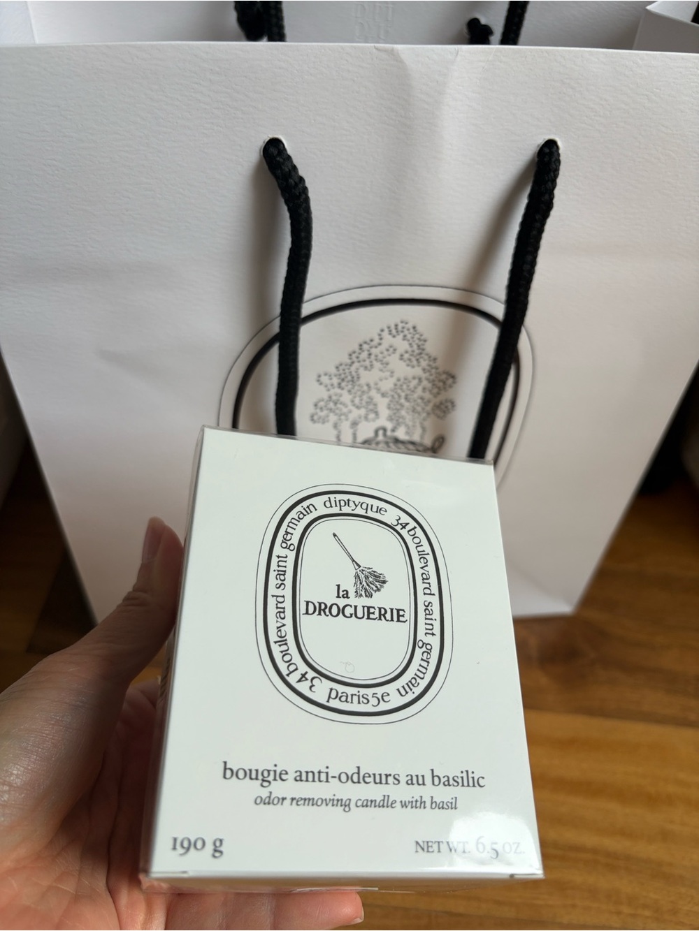 Diptyque La Droguerie candle DIPTYQUE BASIL CANDLE Odor removing candle 190g